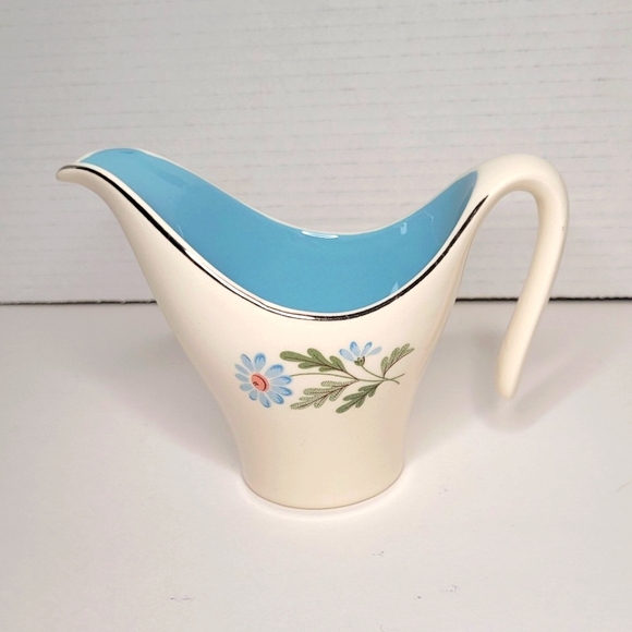 Taylor Smith Taylor Ever Yours BIue Bonnet Small Pitcher Aqua Interior MCM - Picture 1 of 10